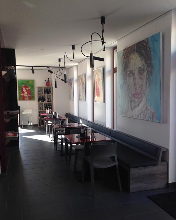 ARTand Café & Galerie